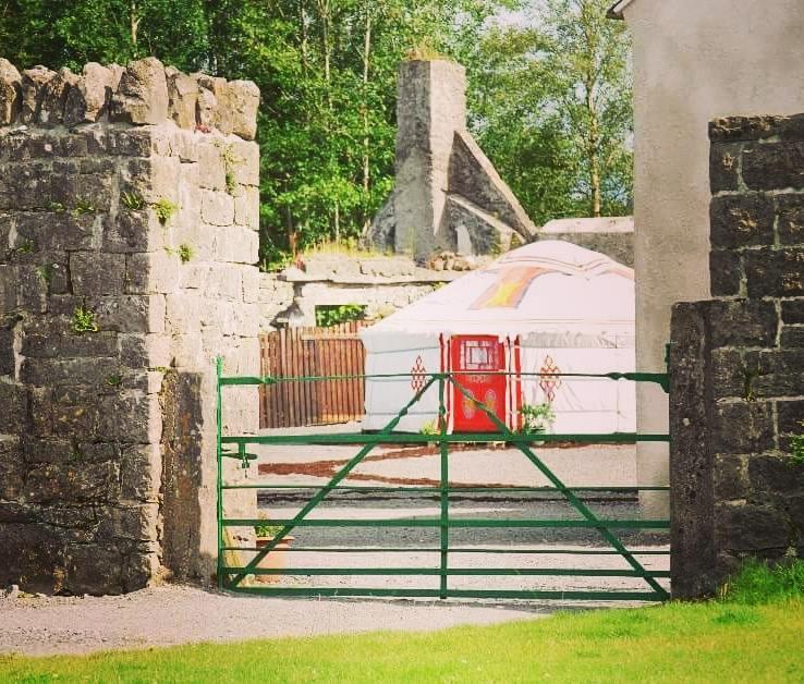 Hotel Galway Glamping Tuam Exteriér fotografie